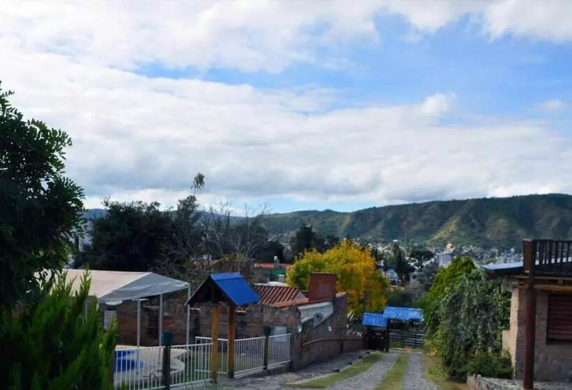 Hotelli Cabañas El Madero