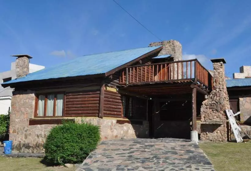 Hotelli Cabañas El Madero