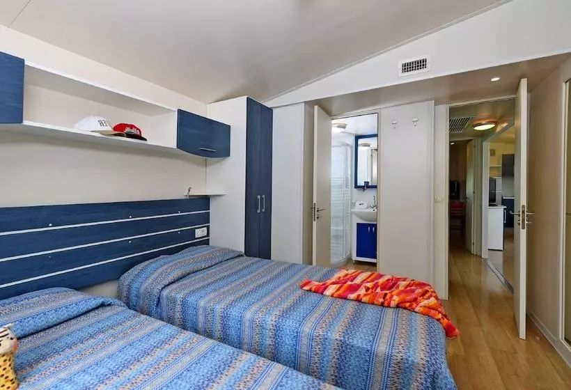 هتل Camping Village Pino Mare