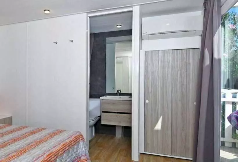 هتل Camping Village Pino Mare