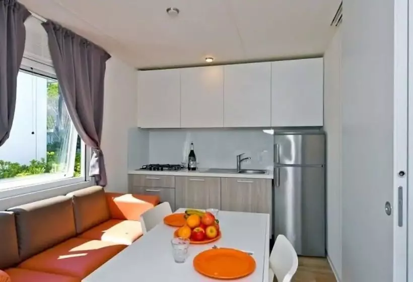 هتل Camping Village Pino Mare