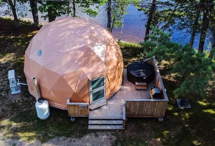 Hotelli Pond S Resort