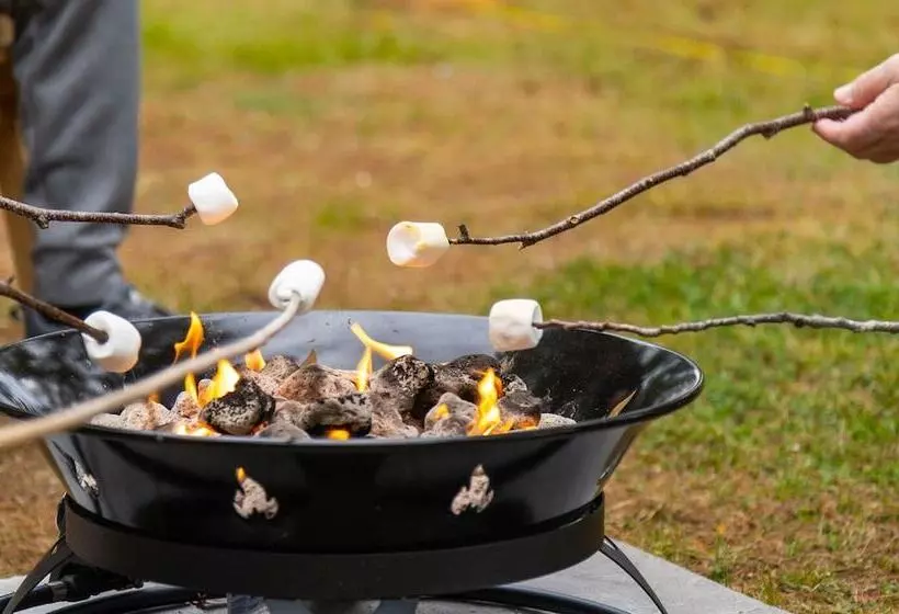 Hotelli Pond S Resort