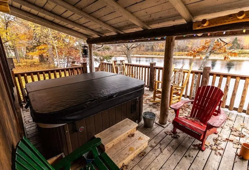 Hotelli Pond S Resort