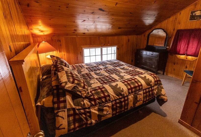 هتل Pond S Resort