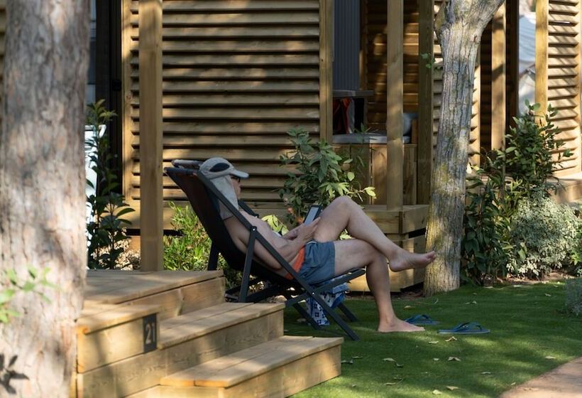 בית מלון כפרי Kampaoh Costa Brava