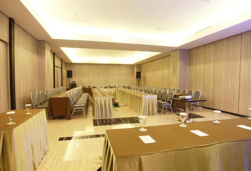Grand Karlita Hotel Purwokerto