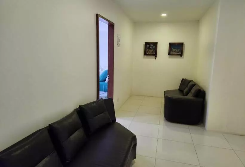 Hotelli Veronicas Inn