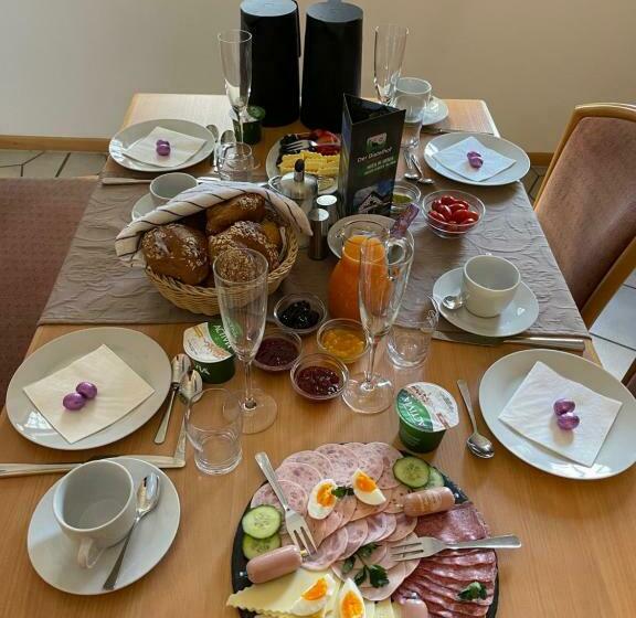 Landhotel Der Distelhof Mit Scheunencafé