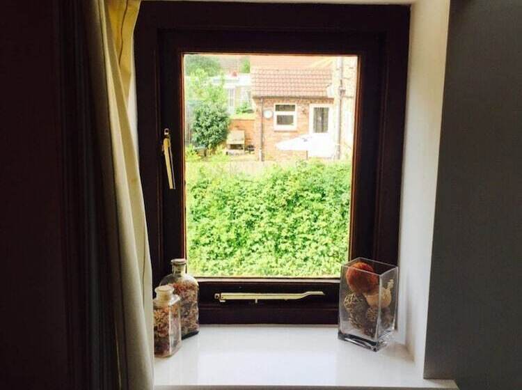 בית מלון כפרי The New Inn