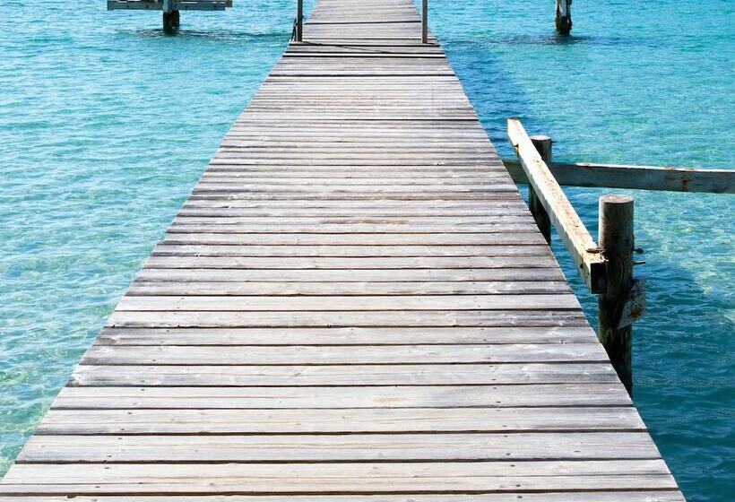 酒店 Domaine Santa Giulia Palace