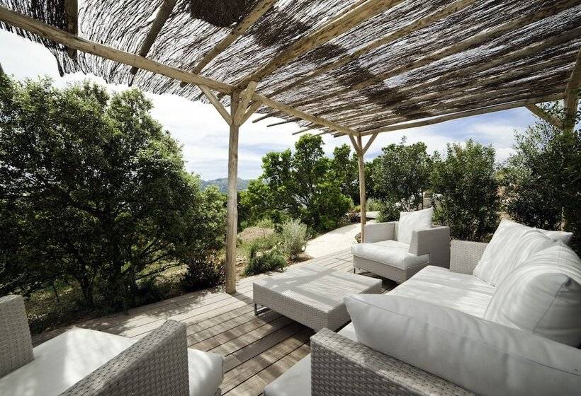 酒店 Domaine Santa Giulia Palace