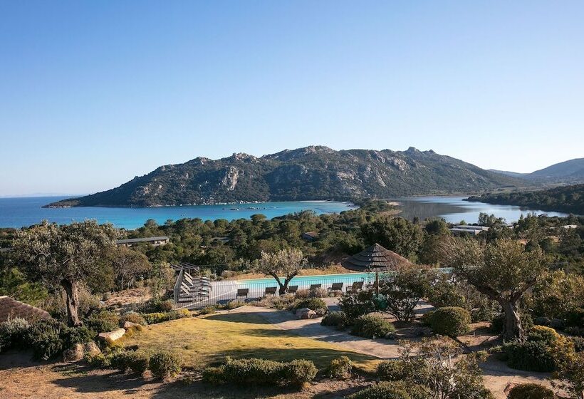 酒店 Domaine Santa Giulia Palace