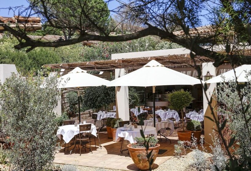 酒店 Domaine Santa Giulia Palace