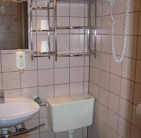 Hotelli Gästehaus Hochrhönblick