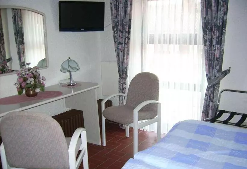 Hotelli Gästehaus Hochrhönblick