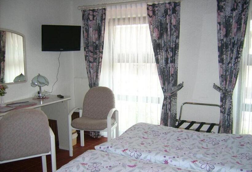 Hotel Gästehaus Hochrhönblick