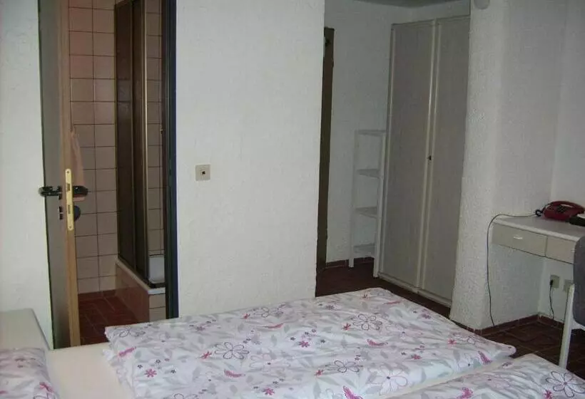 Hotelli Gästehaus Hochrhönblick