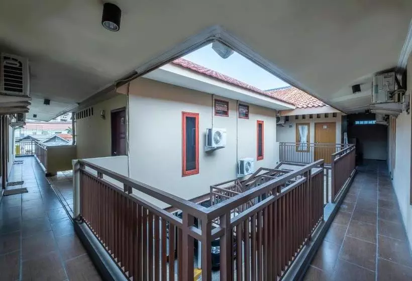 ホテル Oyo 2025 Pondok Wahidin