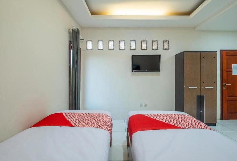 Hotel Oyo 2025 Pondok Wahidin