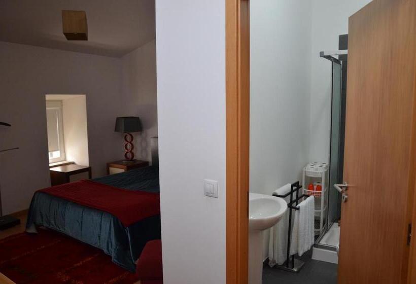 فندق ريفى Abade João