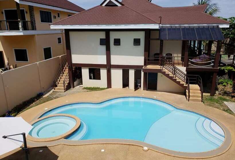 Infinity Sands Resort