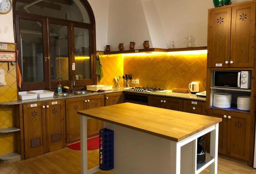 Hostel Menorca