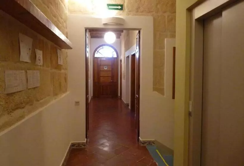 Hostel Menorca