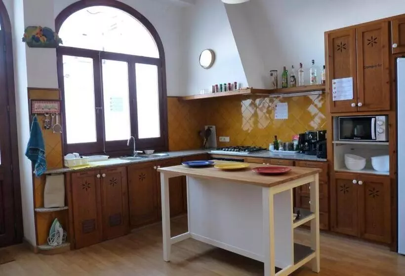 Hostel Menorca