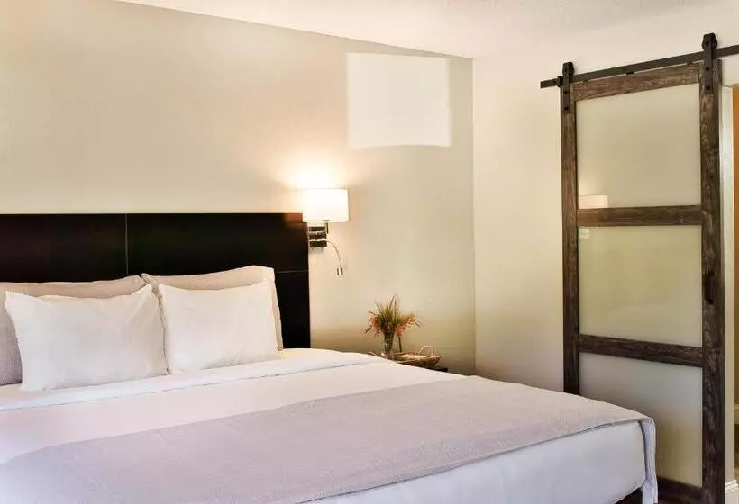 هتل Align Inn Vermont