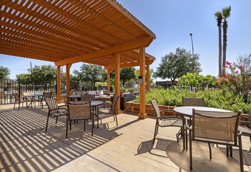 בית מלון כפרי Best Western Plus Downtown North