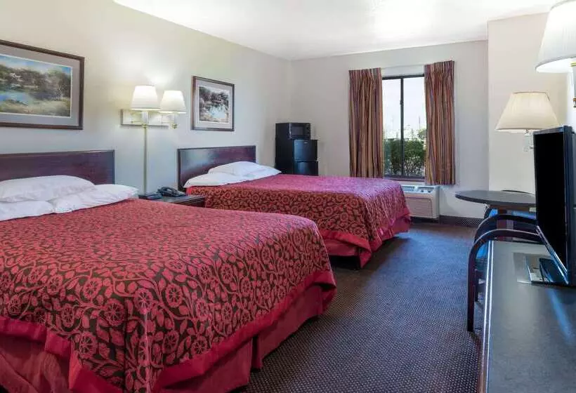 ホテル Days Inn By Wyndham Pontoon Beach