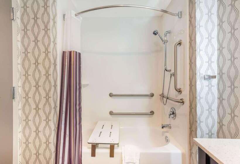 فندق La Quinta By Wyndham Aberdeen Apg