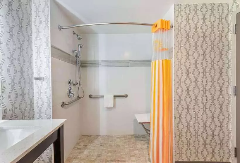 בית מלון כפרי La Quinta By Wyndham Aberdeen Apg