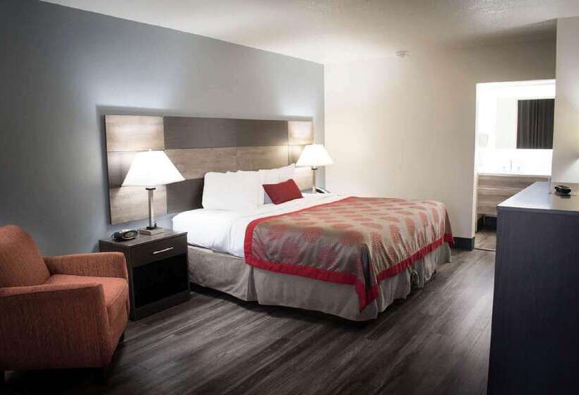 هتل Ramada By Wyndham North Platte