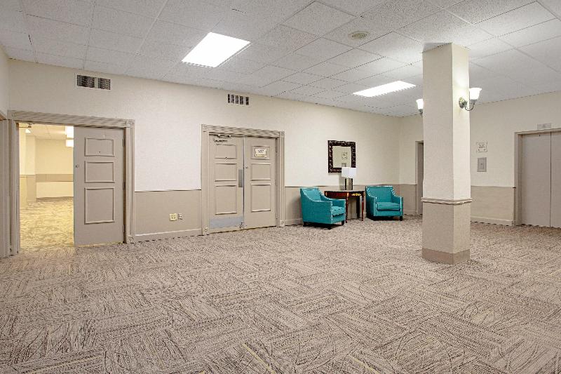 فندق Red Roof Inn Plus+ Wichita East