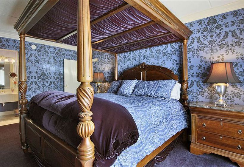 فندق Red Rose Inn & Suites