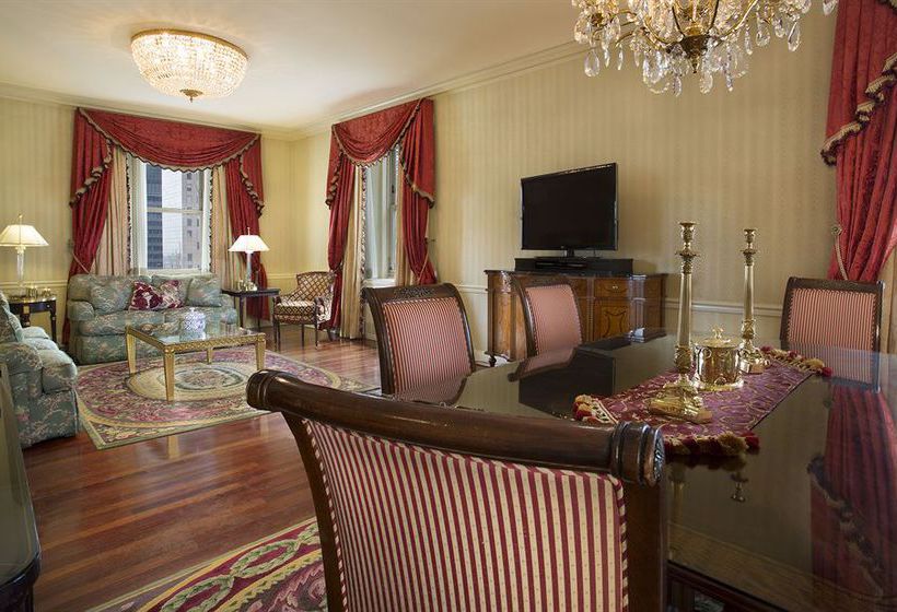 호텔 The Waldorf Towers