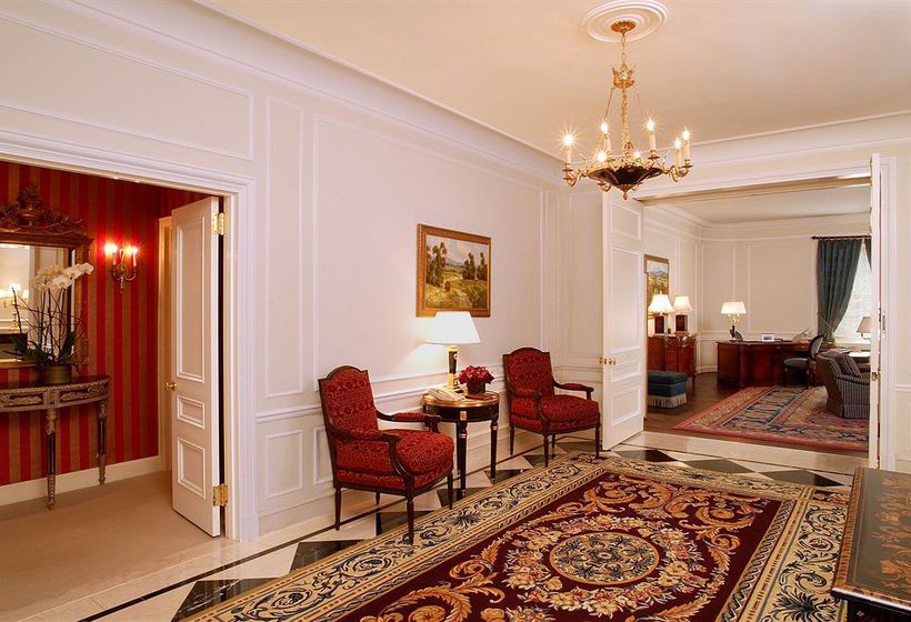 호텔 The Waldorf Towers