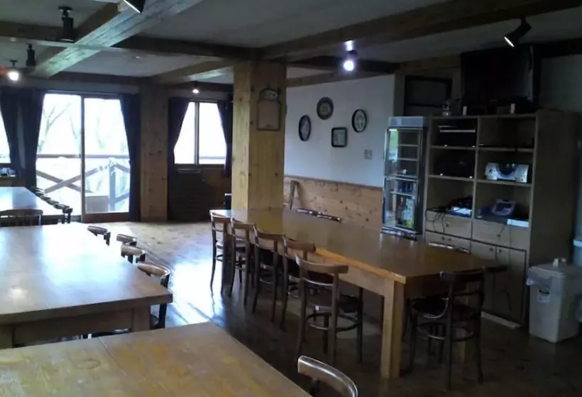 Rental Lodge White Rabbit Madarao Kogen Cottage Midorino Kaze
