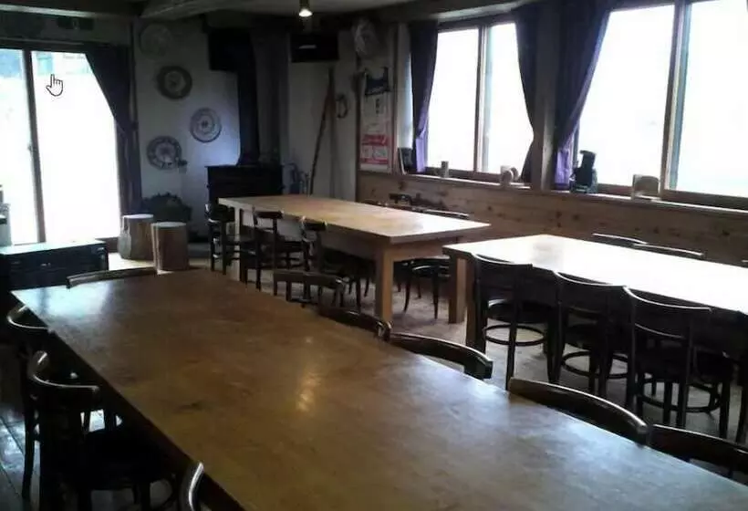 Rental Lodge White Rabbit Madarao Kogen Cottage Midorino Kaze