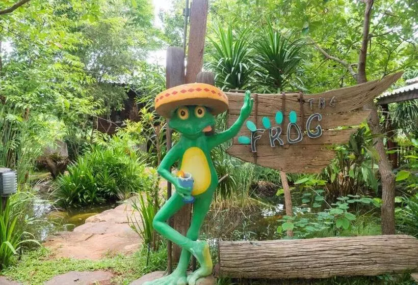 هتل The Frog Khao Yai Resort
