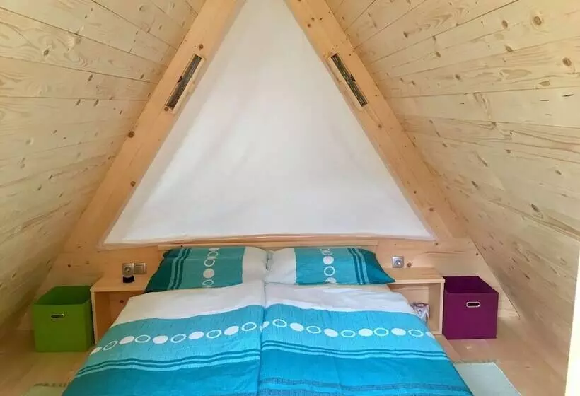 پانسیون Glamping Houses J Max