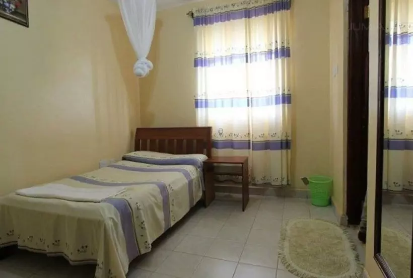 هتل Malava K