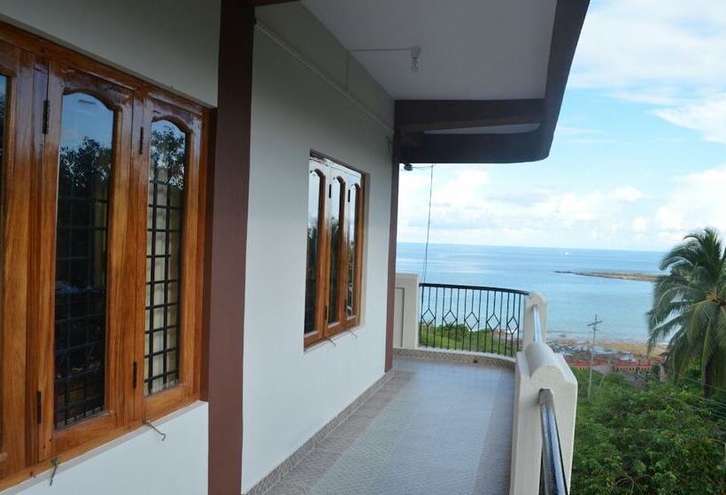 هتل Andaman Castle