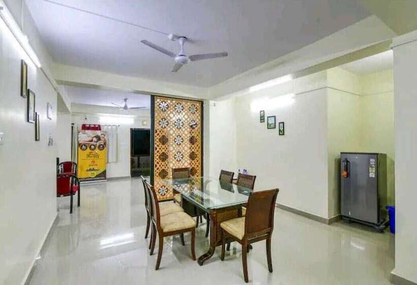 هتل Andaman Castle