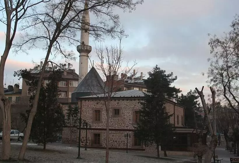 Konya Seref Otel