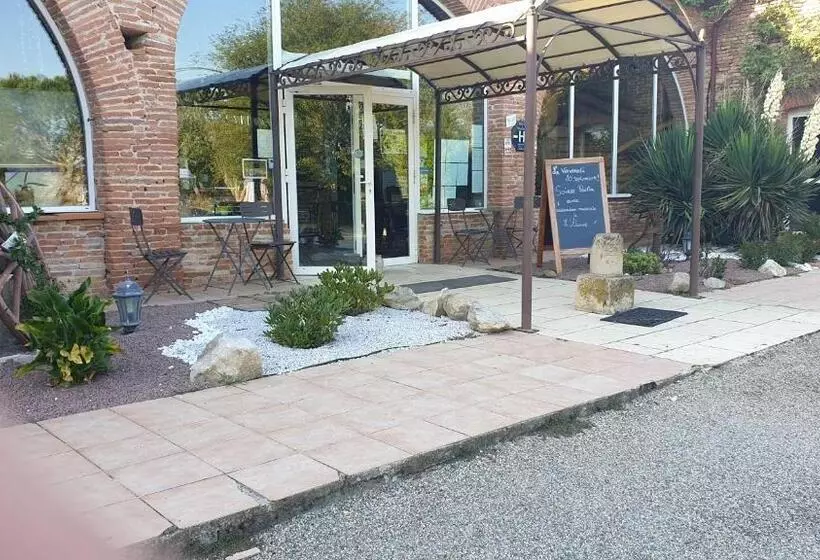 L Alcove Hotel Restaurant