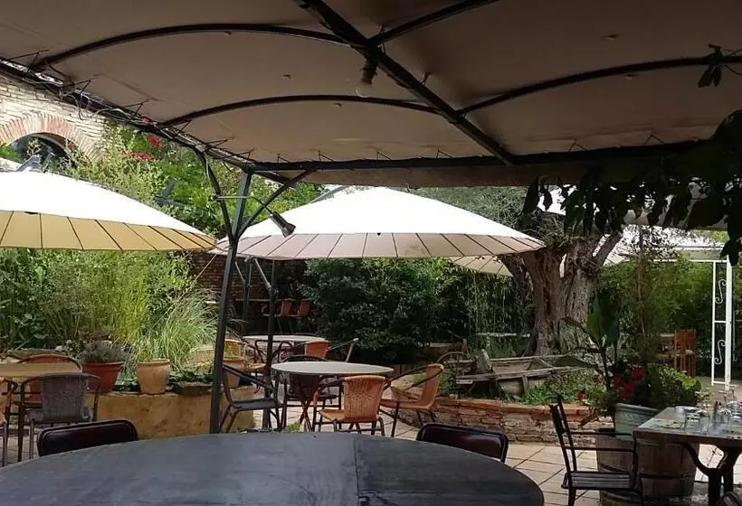 L Alcove Hotel Restaurant