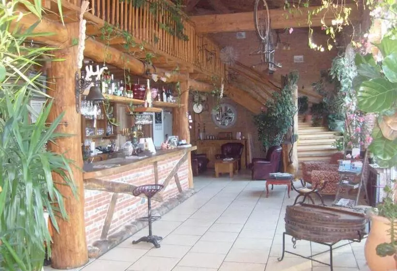 L Alcove Hotel Restaurant